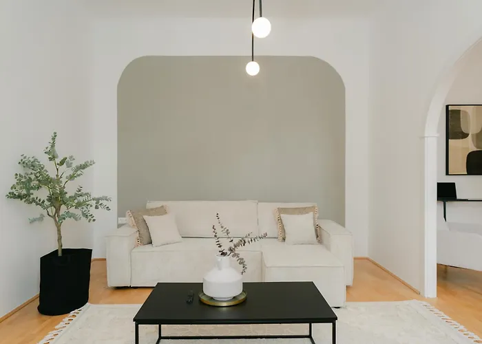Stylish For 4-6, 5 Min To Center, Metro & Free Parking Apartmán *